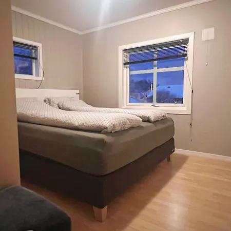 Apartment Koselig Med Fantastisk Utsikt *