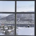 Koselig Med Fantastisk Utsikt Apartament Tromsø