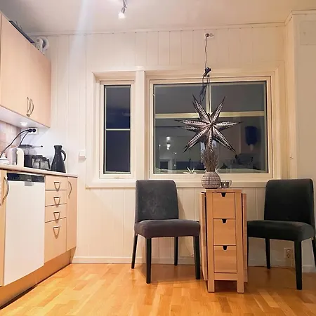 Koselig Med Fantastisk Utsikt Appartement *